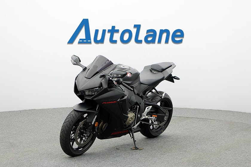 Bild 4 av Honda Powersports CBR1000RR