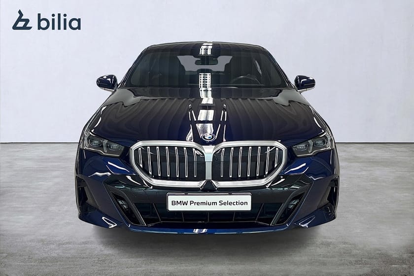 Bild 5 av BMW 550e xDrive Sedan