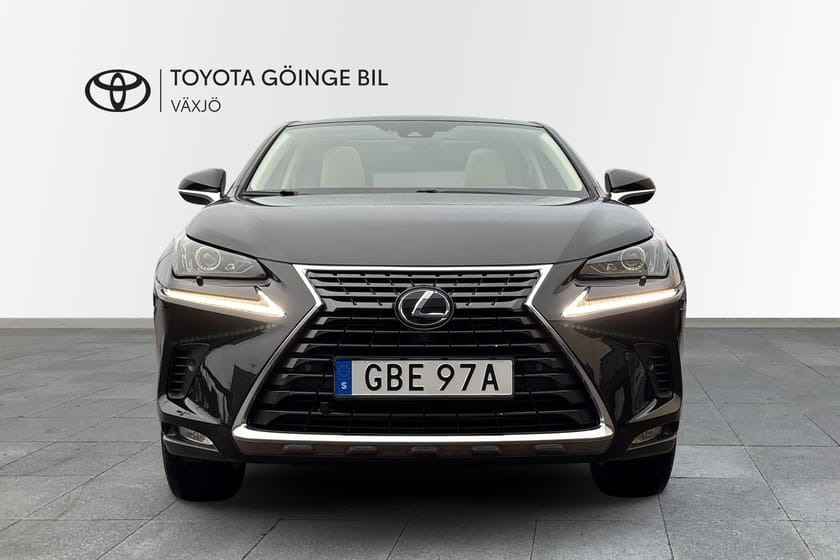 Bild 5 av Lexus NX 300h AWD