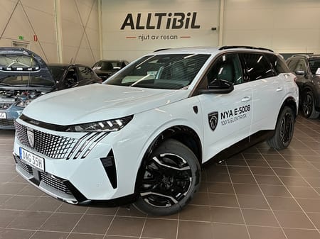 Peugeot E-5008 Long Range