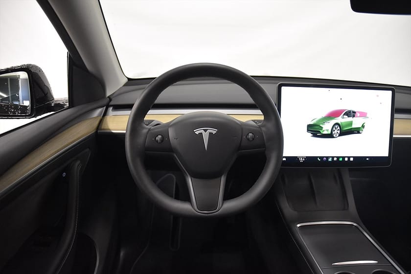 Bild 2 av Tesla Model Y Long Range AWD