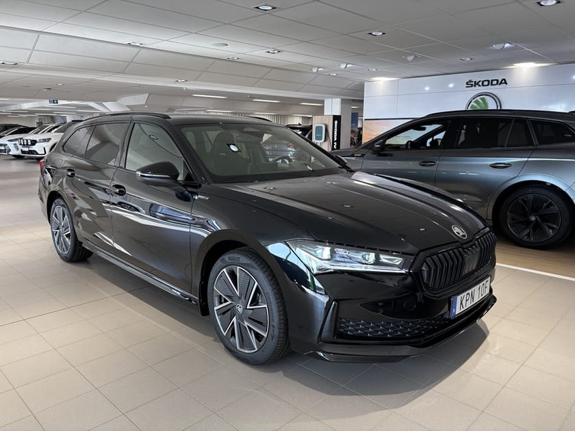 Bild 1 av Škoda Superb iV Kombi