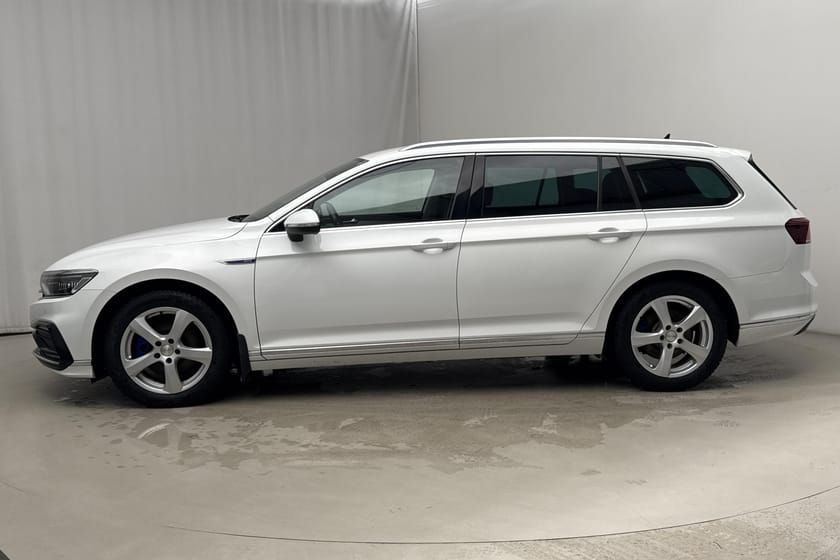 Bild 2 av Volkswagen Passat Sportscombi GTE