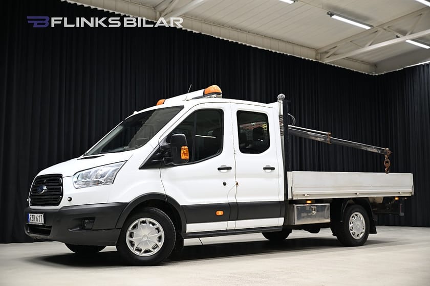 Bild 1 av Ford Transit 350 Chassi Dubbelhytt