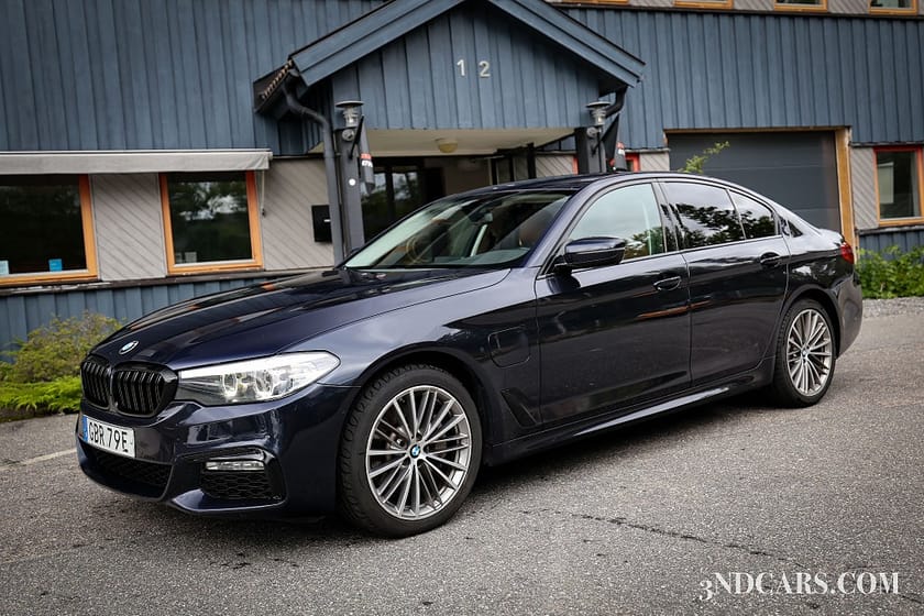 Bild 1 av BMW 530e iPerformance Sedan