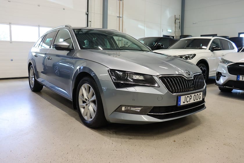 Bild 2 av Škoda Superb Kombi
