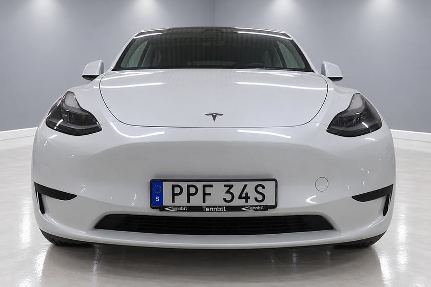 Bild 2 av Tesla Model Y Standard Range RWD
