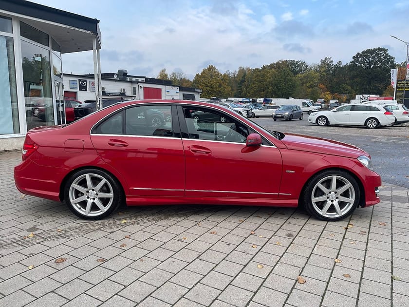 Bild 4 av Mercedes-Benz C 350 BE