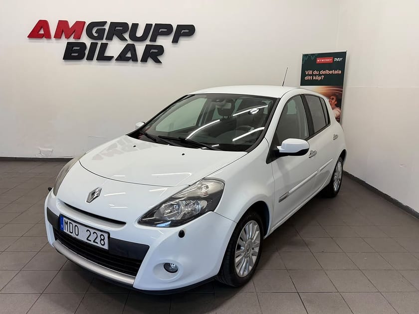 Bild 1 av Renault Clio  Halvkombi