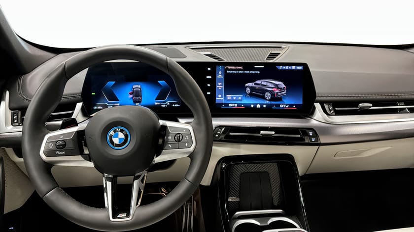 Bild 4 av BMW iX1 xDrive30