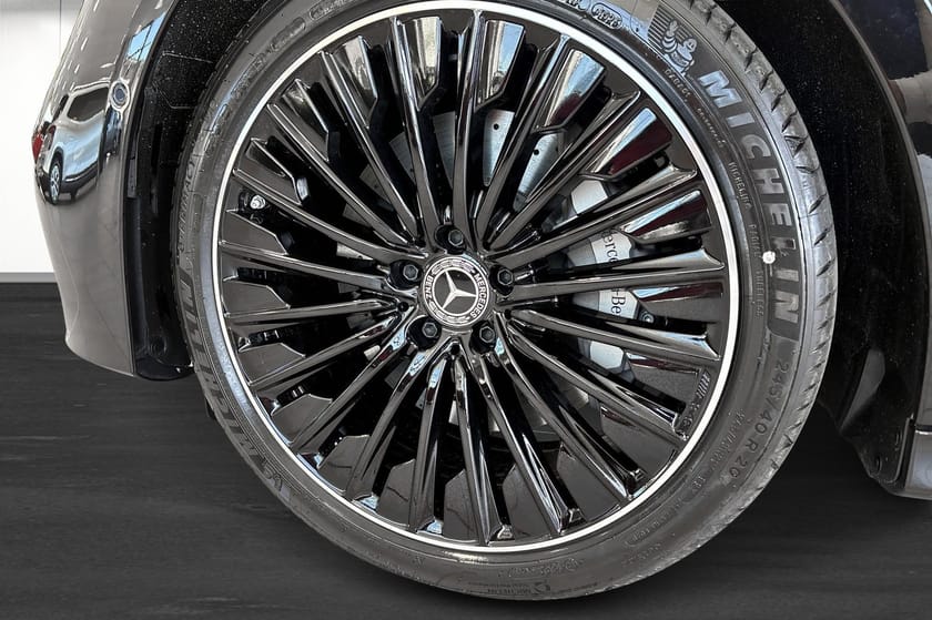Bild 5 av Mercedes-Benz E 300 T e