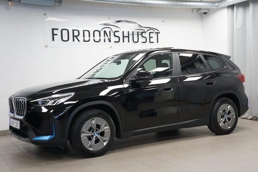 Bild 1 av BMW iX1 xDrive30