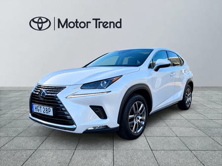 Lexus NX 300h AWD