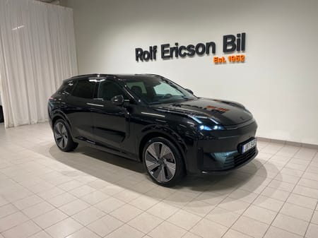 Lynk & Co 08 PHEV