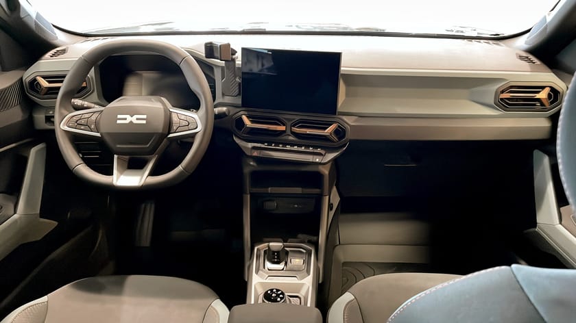 Bild 4 av Dacia Duster hybrid-G 150 4x4