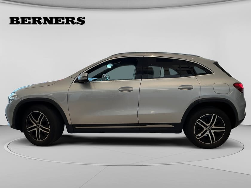 Bild 2 av Mercedes-Benz GLA 200
