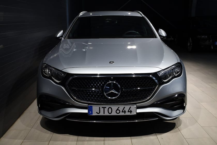 Bild 2 av Mercedes-Benz E 300 T e