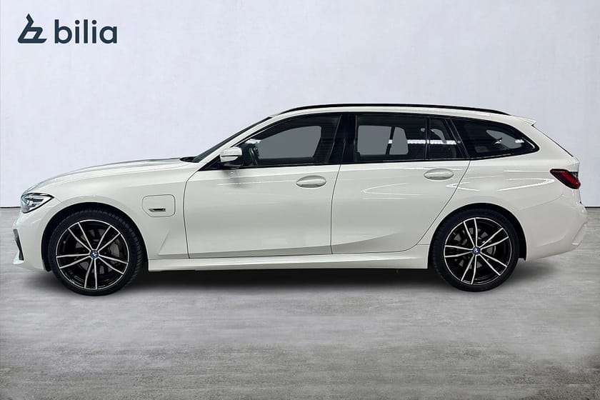 Bild 3 av BMW 330e xDrive Touring