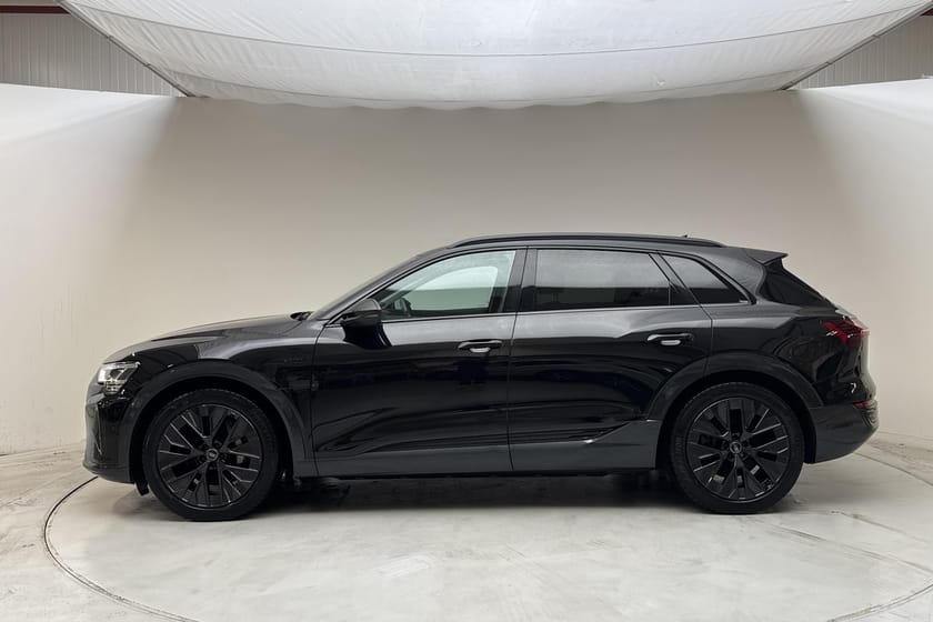 Bild 2 av Audi Q8 55 e-tron quattro