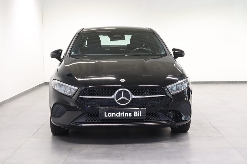 Bild 2 av Mercedes-Benz A 250 e Sedan