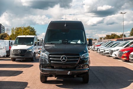 Mercedes-Benz Sprinter 319 CDI 4x4 Panel Van