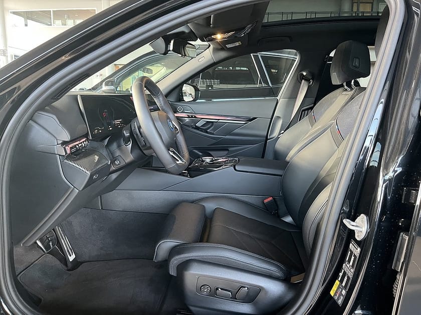 Bild 5 av BMW 550e xDrive Touring