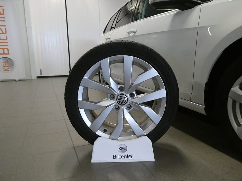 Bild 2 av Volkswagen Golf Sportscombi