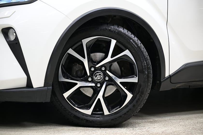 Bild 2 av Toyota C-HR Hybrid