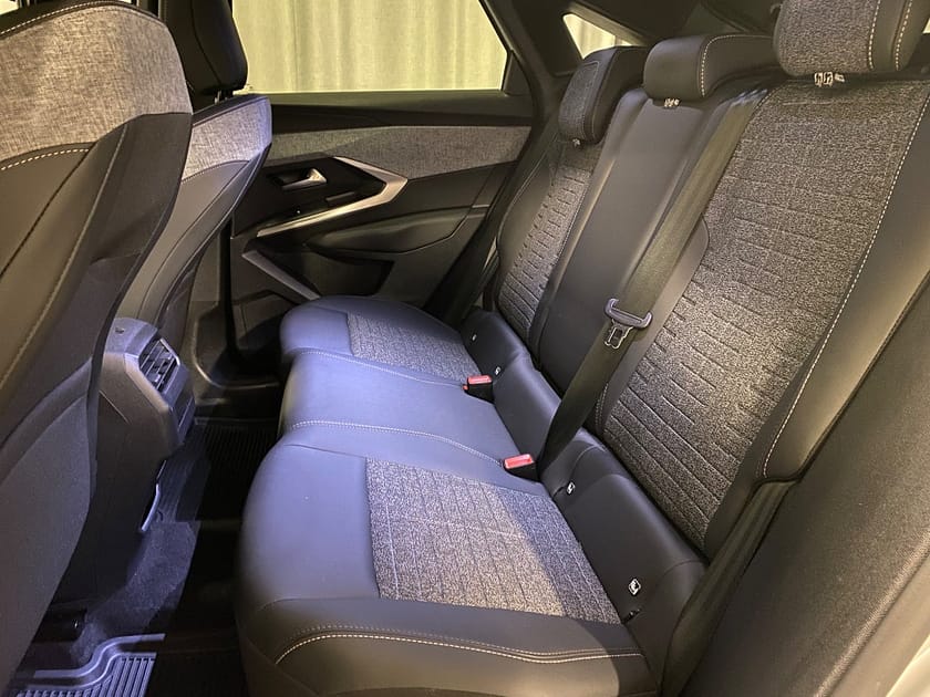 Bild 4 av Peugeot 3008 Hybrid 145