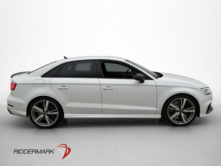 Bild 4 av Audi RS 3 Sedan