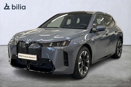 BMW iX xDrive60