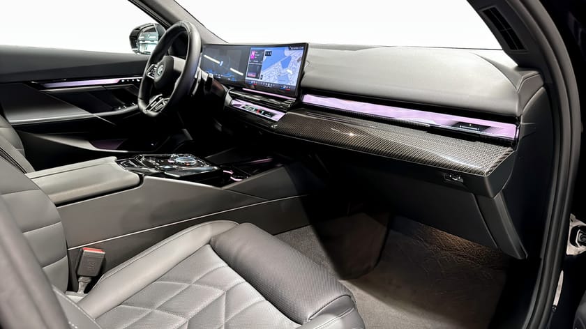 Bild 3 av BMW 550e xDrive Sedan