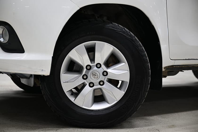 Bild 2 av Toyota Hilux Extra Cab