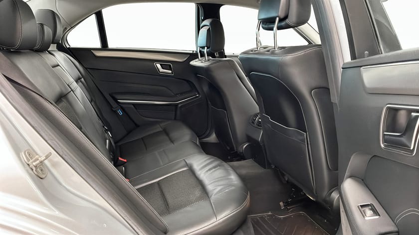 Bild 5 av Mercedes-Benz E 220 CDI