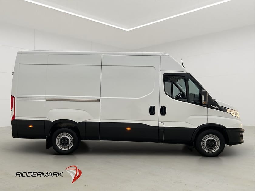 Bild 2 av Iveco Daily 35-140 Van
