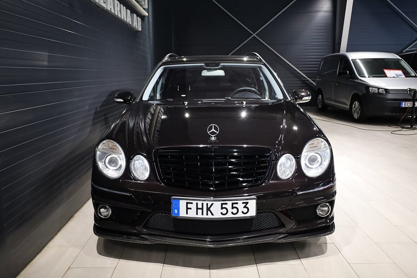 Bild 2 av Mercedes-Benz E 63 T AMG