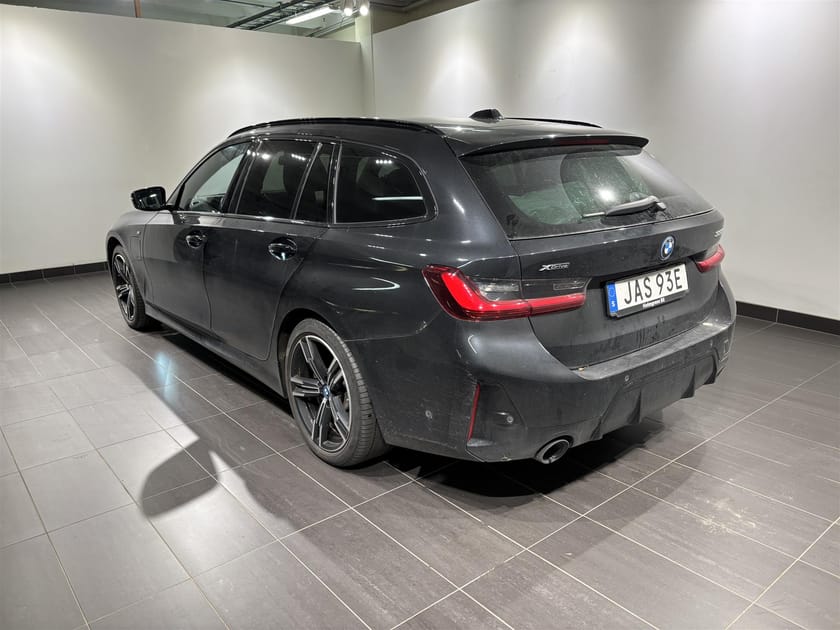 Bild 2 av BMW 330e xDrive Touring