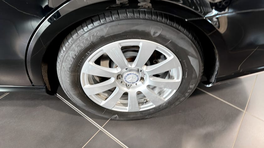 Bild 5 av Mercedes-Benz E 220 CDI