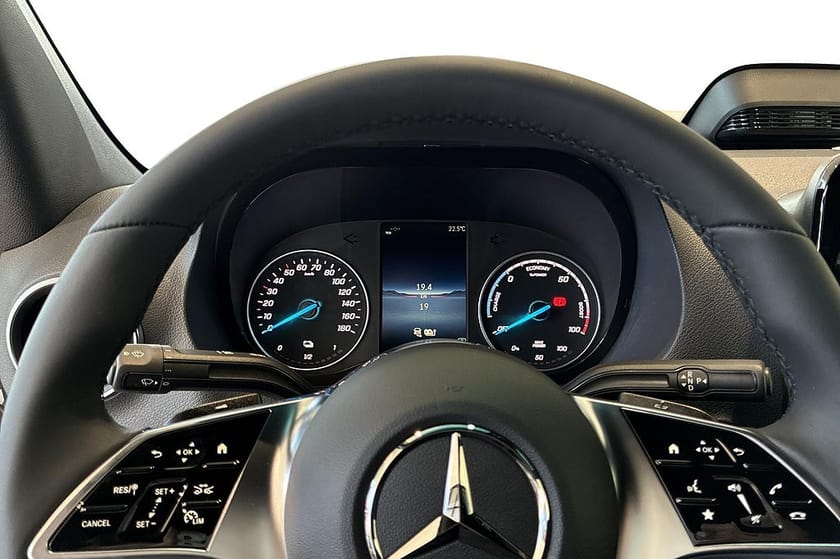 Bild 5 av Mercedes-Benz eSprinter 420 81 kWh