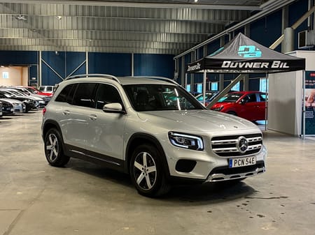 Mercedes-Benz GLB 180