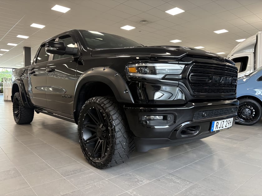 Bild 3 av RAM 1500 Crew Cab