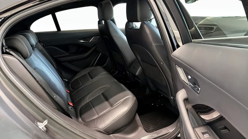 Bild 5 av Jaguar I-Pace EV400