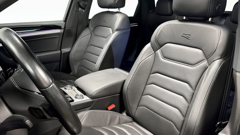 Bild 2 av Volkswagen Touareg R eHybrid