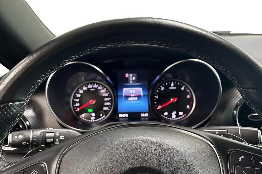 Bild 5 av Mercedes-Benz V 300d 4MATIC 3.2t