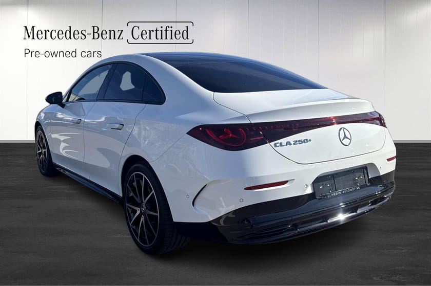 Bild 2 av Mercedes-Benz CLA 250+