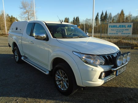 Mitsubishi L200 Club Cab