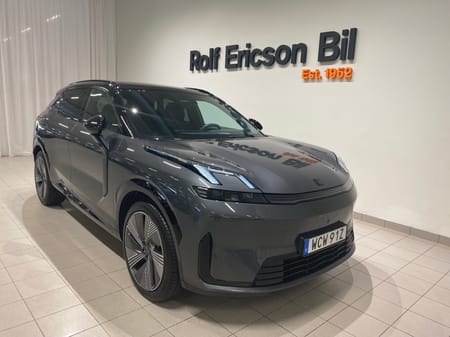 Lynk & Co 08 PHEV