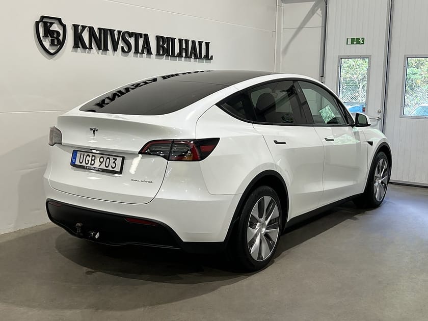 Bild 4 av Tesla Model Y Long Range AWD