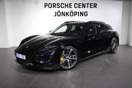 Porsche Taycan Turbo S Cross Turismo