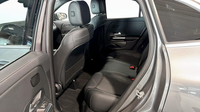 Bild 5 av Mercedes-Benz GLA 200